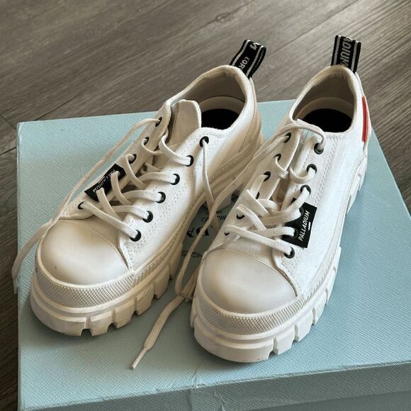 PALLADIUM Revolt Lo-Tx Womens Shoes in White Size US 6 - Picture 5 of 8